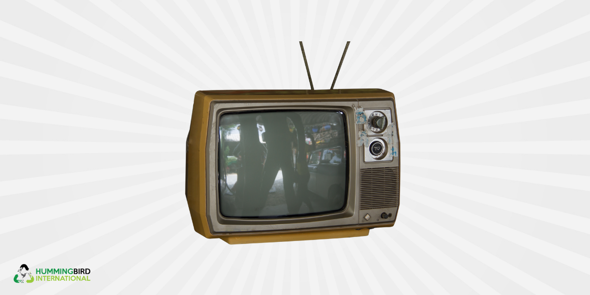 1970s–1980s: The CRT Boom and Start of Personal Computing